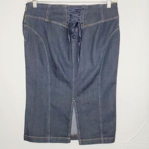 Bebe Lace Back Corset Jean Skirt Size 31 Dark Wash Denim Side Zip Y2K